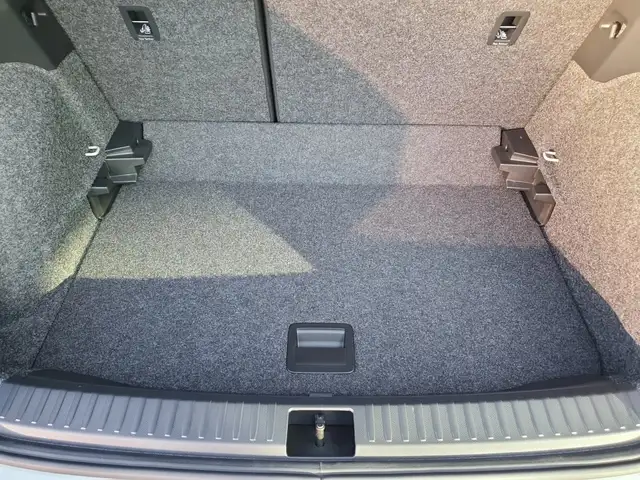 Seat Arona view 13
