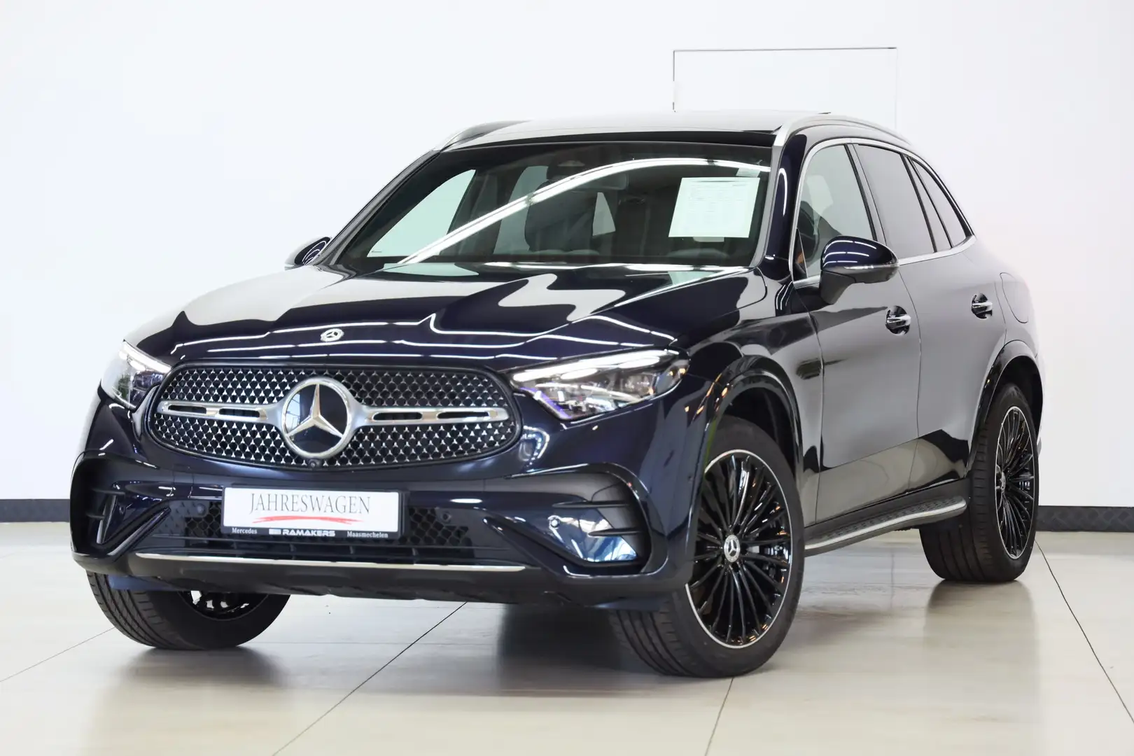 Mercedes-Benz GLC 300 de 4M AMG Premium 20" PANORAMA 360°cam Distronic Blauw - 1