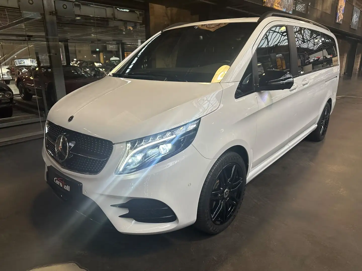 Mercedes-Benz V 300 V300 d AVANTGARDE EDITION 2023 4M lang Wit - 1