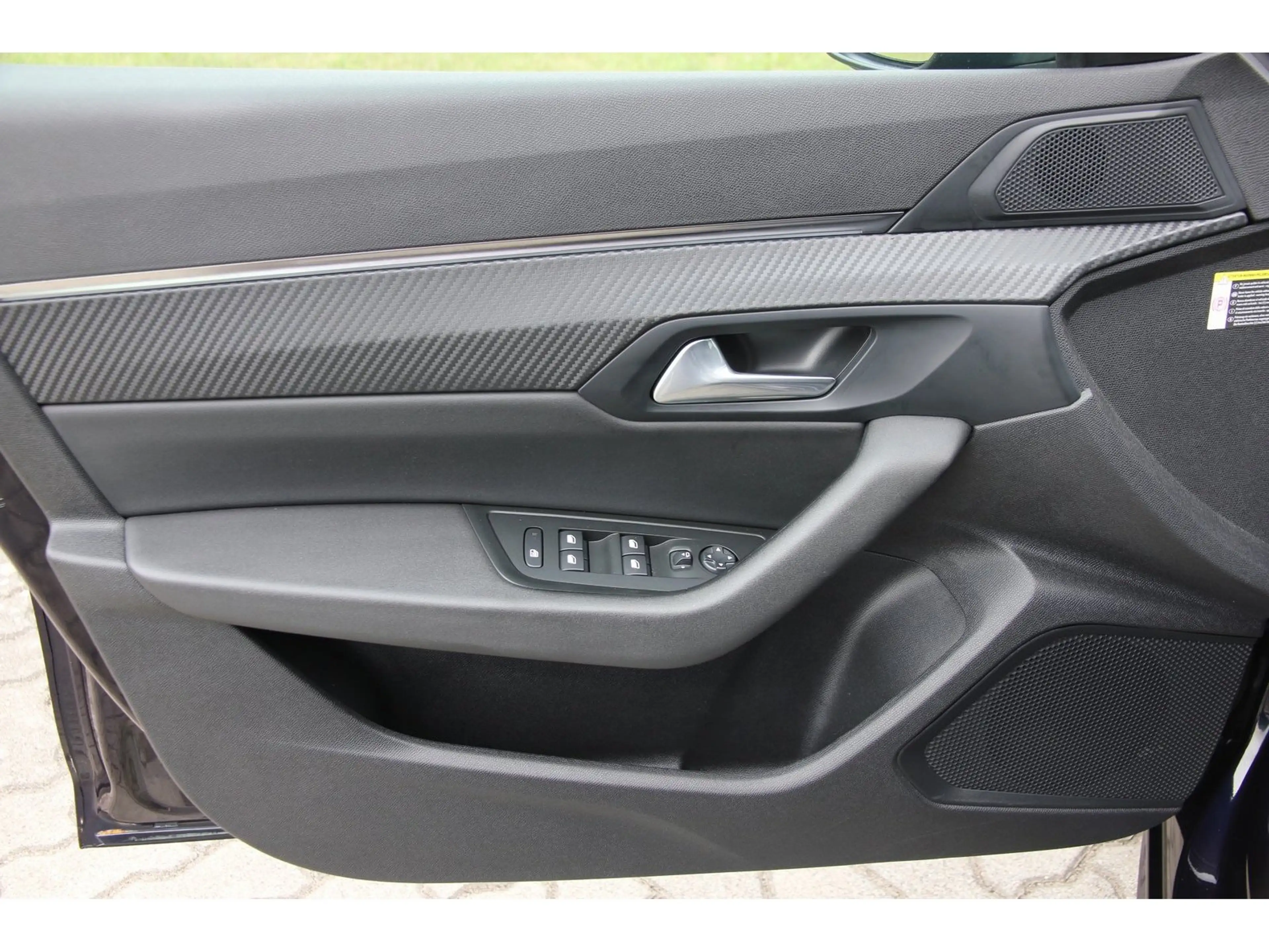 Peugeot 508 SW Allure Pack Hybrid 225 e-EAT8 Navi AHK — photo 13