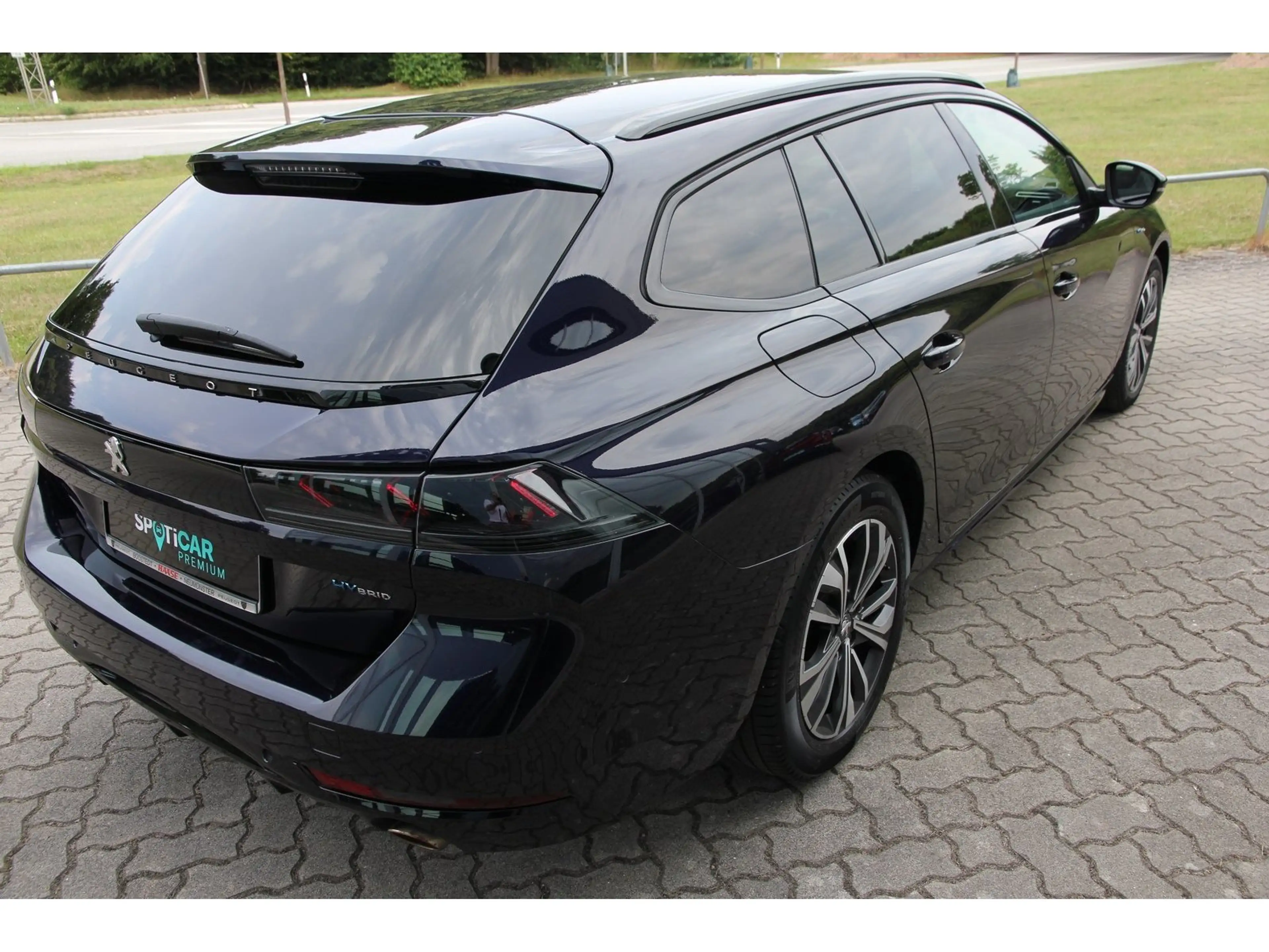 Peugeot 508 SW Allure Pack Hybrid 225 e-EAT8 Navi AHK — photo 3