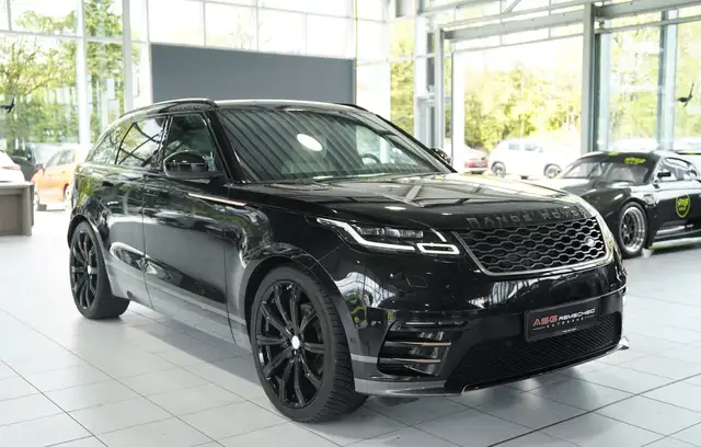 Land Rover Range Rover Velar view 5