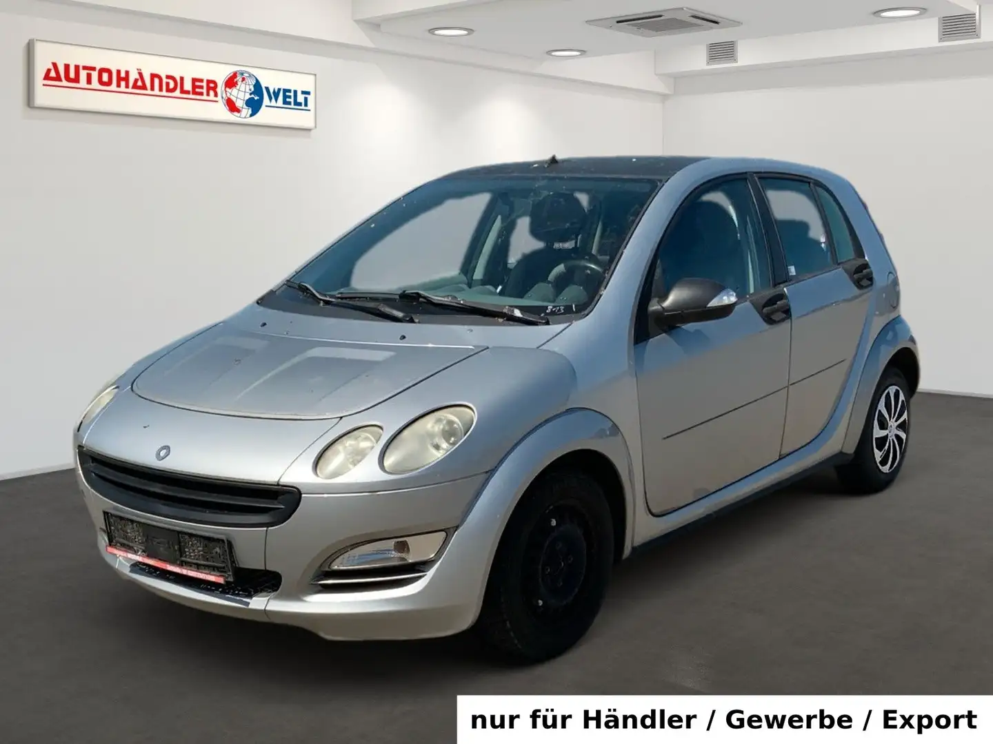 smart forFour 55kW Automatik Plateado - 1