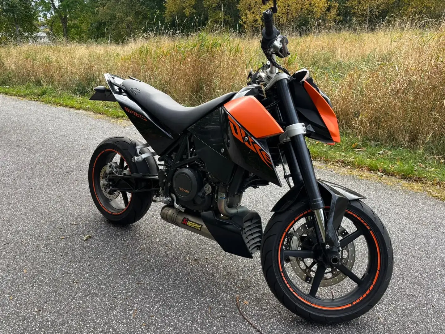 KTM 690 Supermoto Oranje - 1