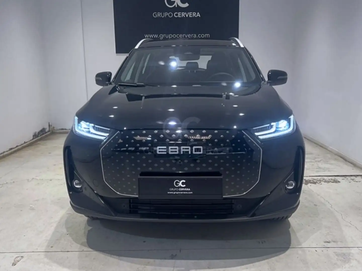 Ebro s700 1.5 TGDI PHEV E-CVT Premium FWD Schwarz - 2