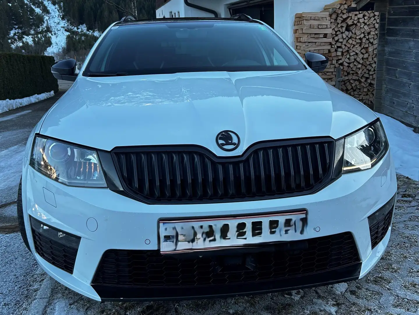 Skoda Octavia Octavia Combi 2.0 TDI (Green tec) 4x4 DSG RS Weiß - 2