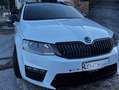 Skoda Octavia Octavia Combi 2.0 TDI (Green tec) 4x4 DSG RS Weiß - thumbnail 3