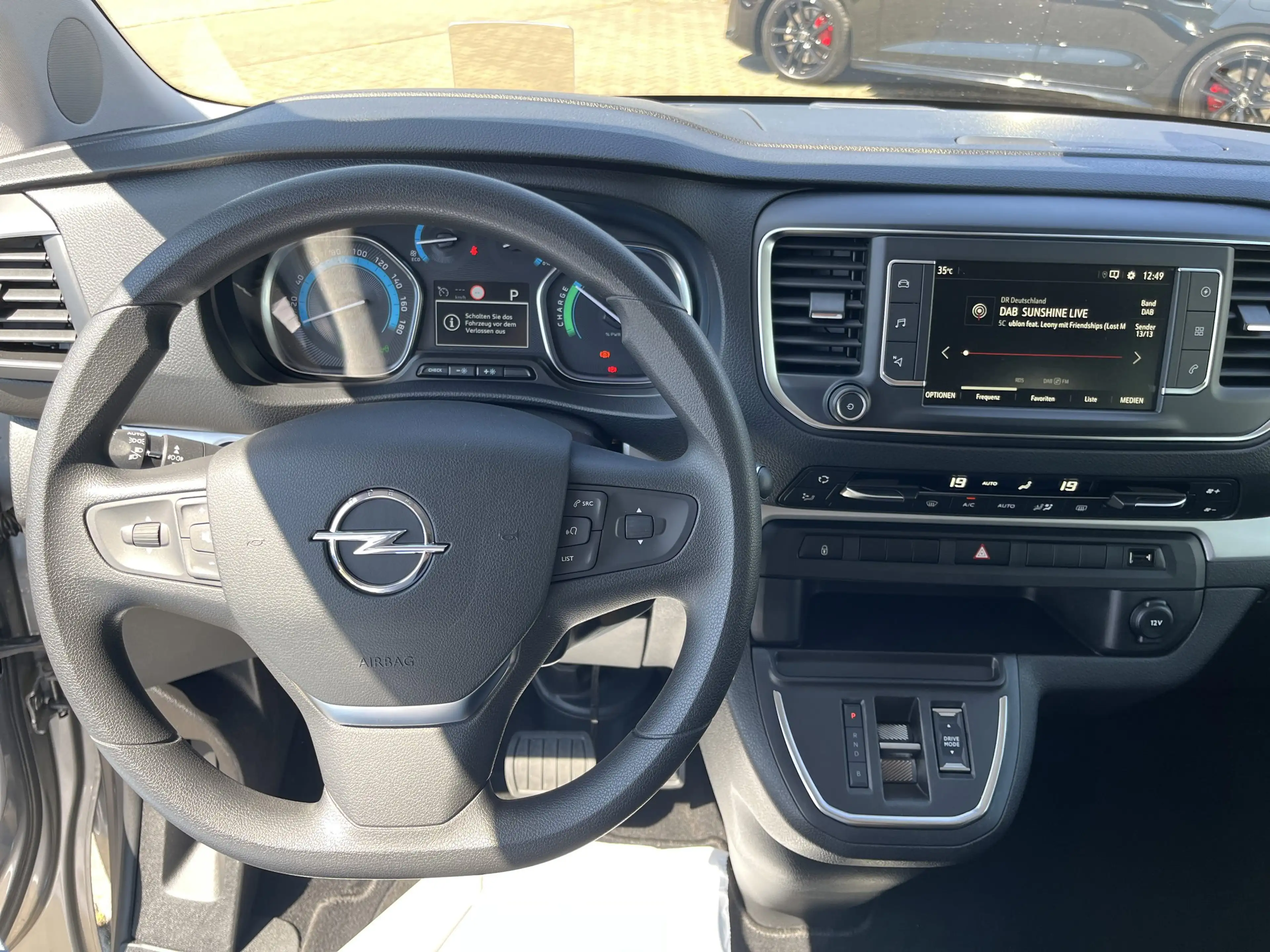 Opel Zafira Life Electric Edition M *NAVI*HUD*KAM*AWR* — photo 14