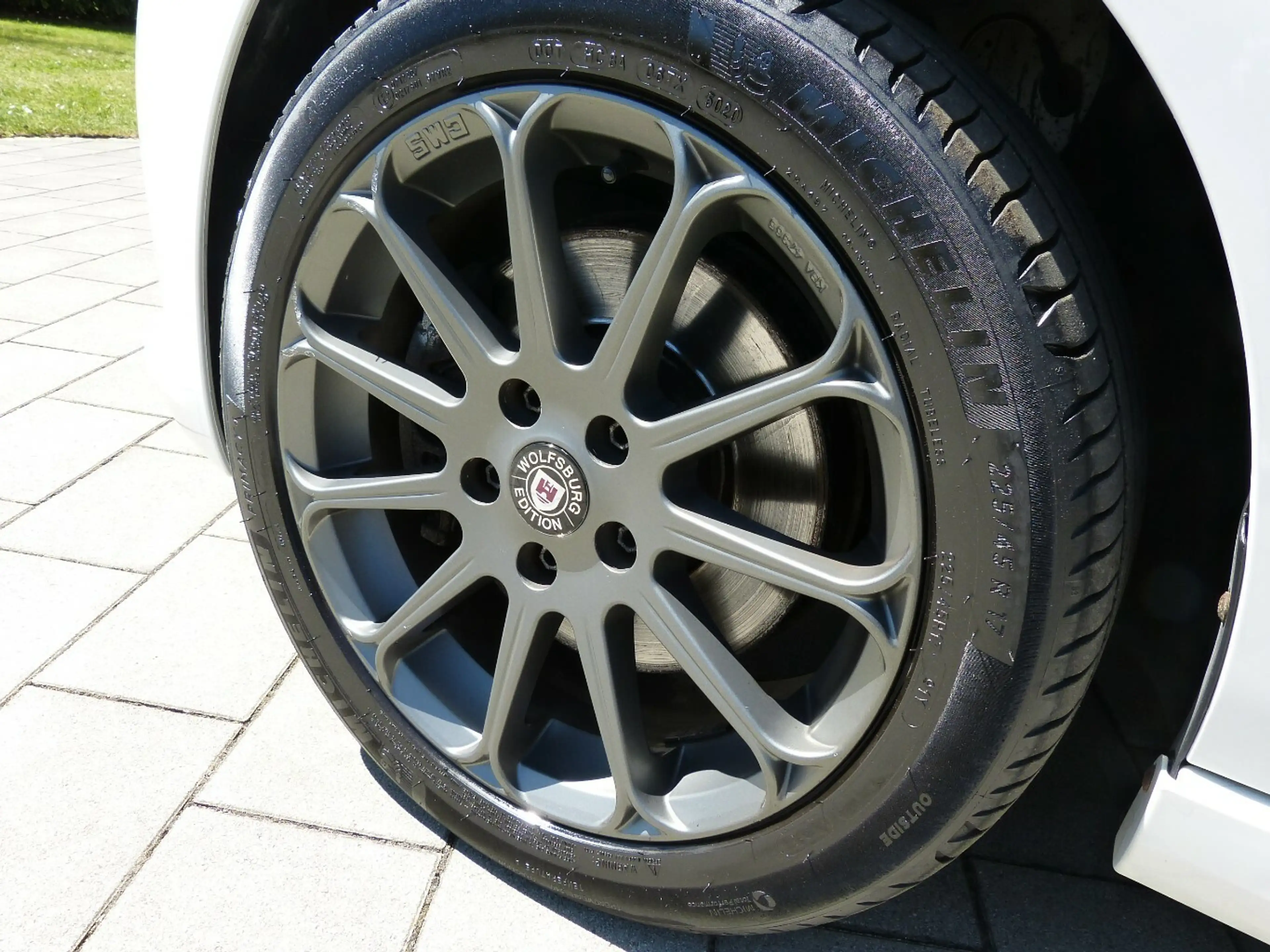 Volkswagen Golf Cabriolet 2.0 TDI BMT [PDC/SHZ/AHK/ALU] — photo 9