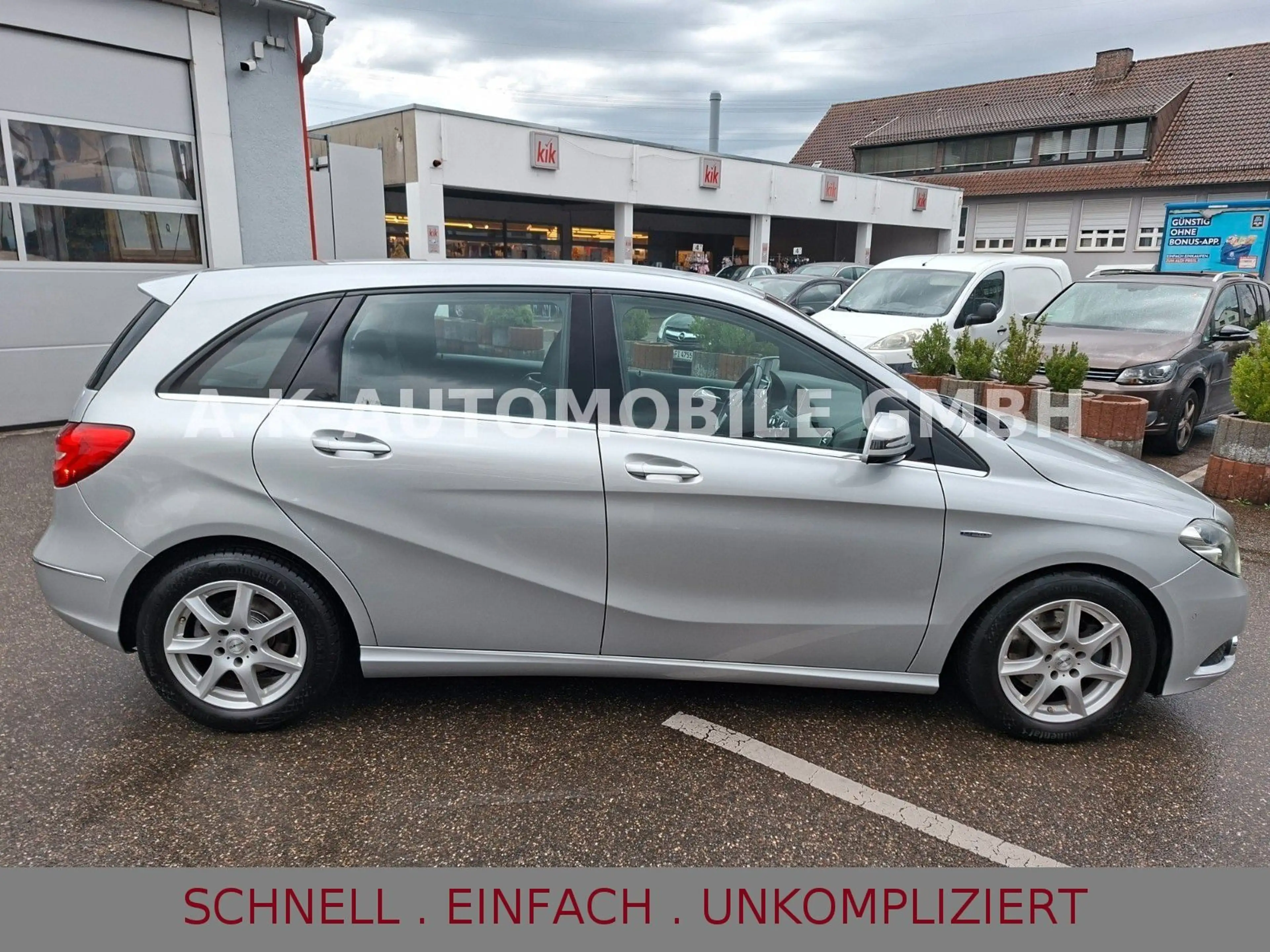 Mercedes-Benz B 200 Sports Tourer Automatik — photo 13