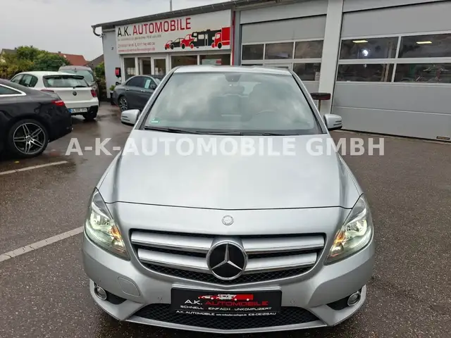 Mercedes-Benz B 200 Sports Tourer Automatik