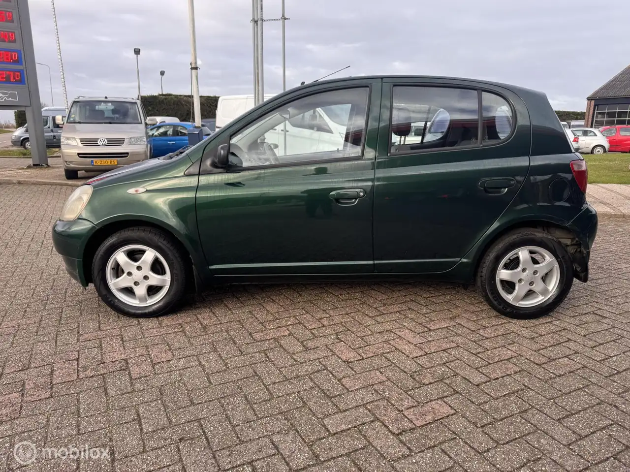 Toyota Yaris 1.0-16V VVT-i Luna 5 Deurs, foto 5