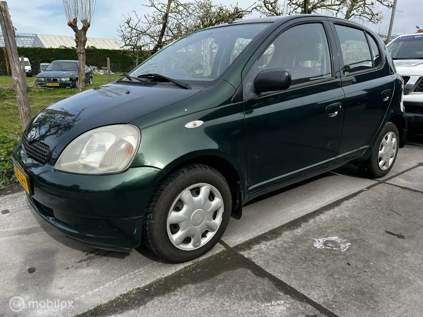 Toyota Yaris 1.0-16V VVT-i Luna Groen - 1