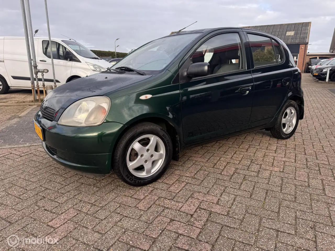 Toyota Yaris 1.0-16V VVT-i Luna 5 Deurs, foto 1