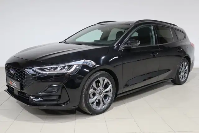 Ford Focus view 5