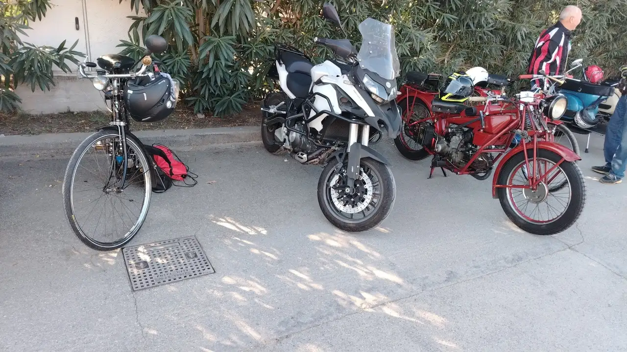 Benelli TRK 502