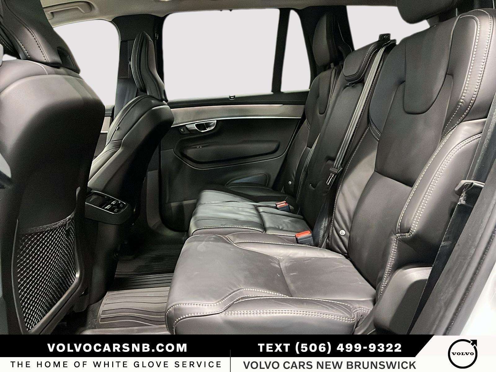 2026 Volvo XC90 B6 Ultra Bright Theme thumb 9
