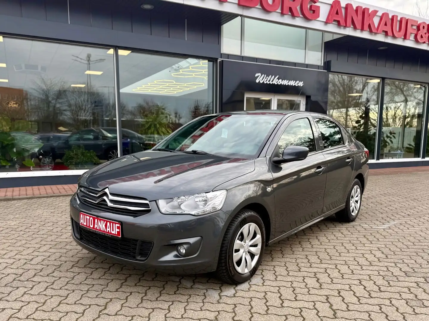 Citroen C-Elysée PureTech Klima SHZ Bluetooth Grau - 2