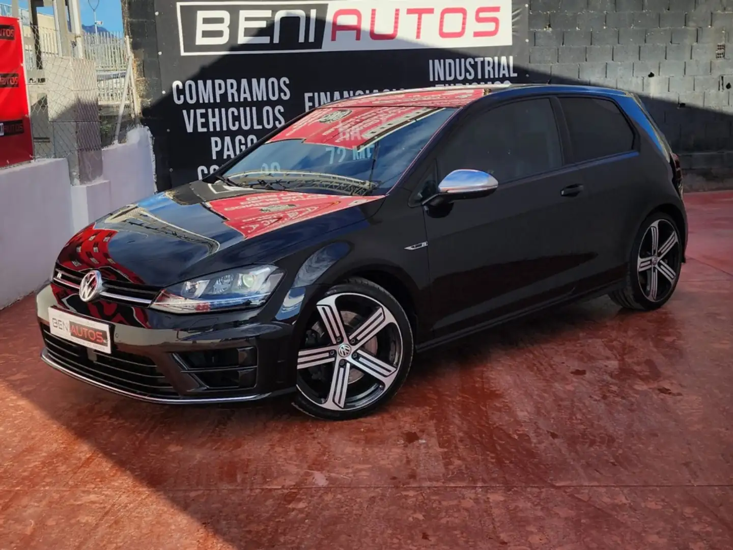 Volkswagen Golf 2.0 TSI R DSG 300 Negro - 1