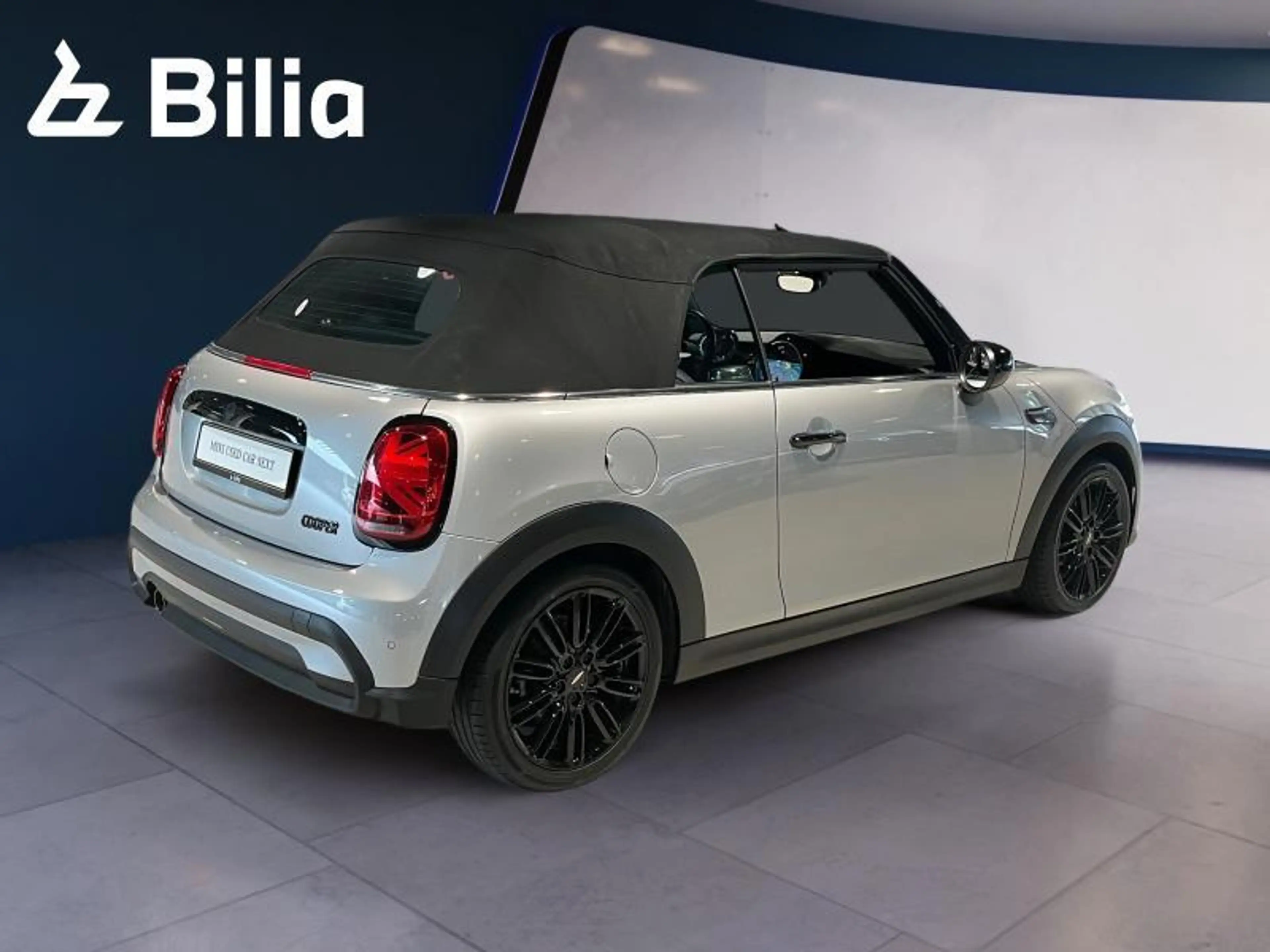 MINI Cooper Cabrio Mini Cooper Cabrio — photo 14