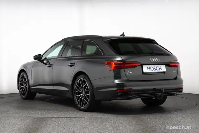 Audi A6 view 4