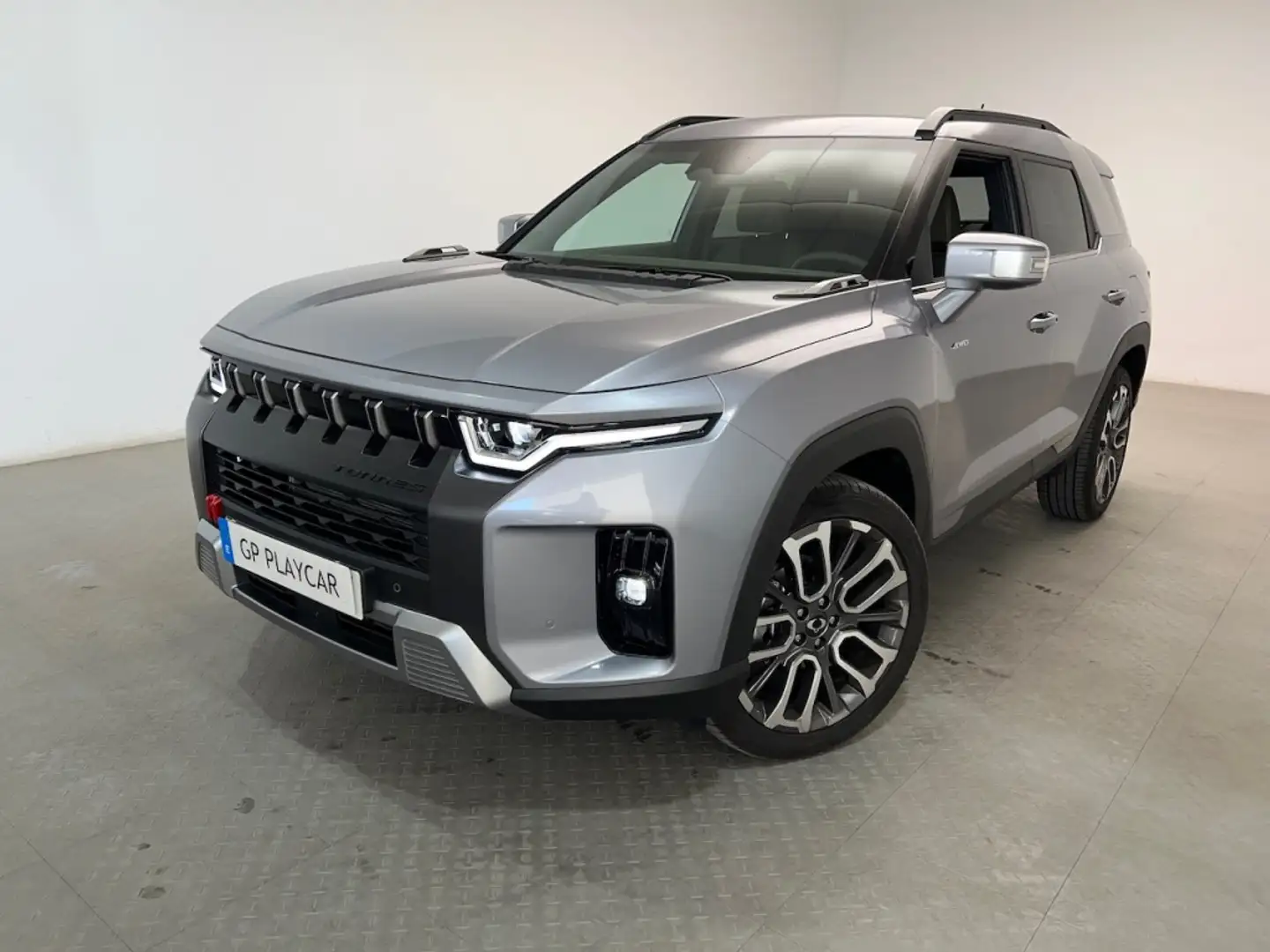 SsangYong Torres G15T Adventure 4x4 Aut. Gri - 1