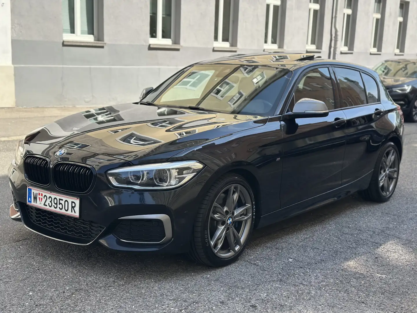 BMW 135 M135i xDrive Aut. - 2