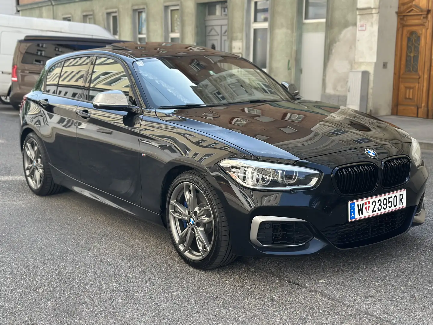 BMW 135 M135i xDrive Aut. - 1