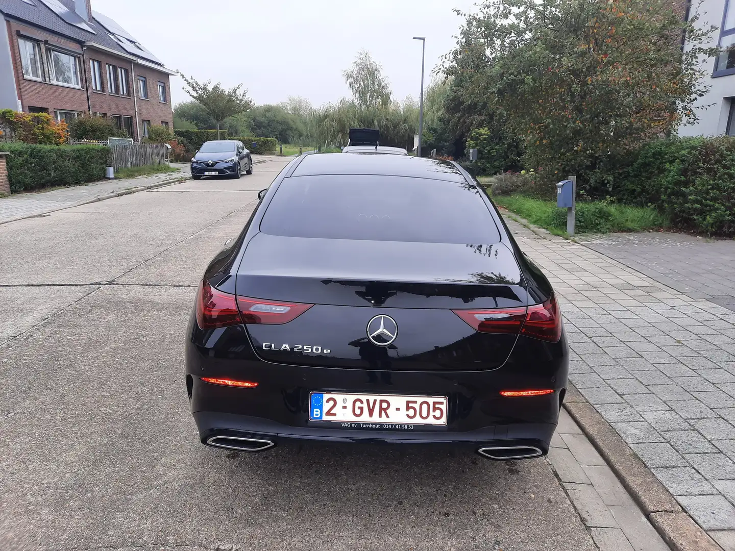 Mercedes-Benz CLA 250 AMG en Night pakket Zwart - 2