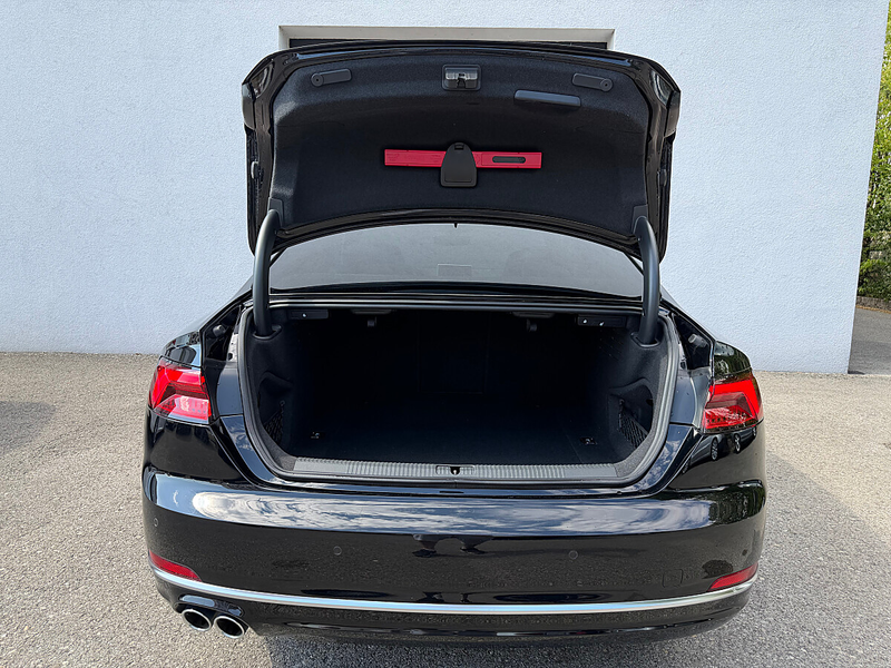 Audi A5 Coupé 3,0 TDI sport quattro S-tronic — photo 10