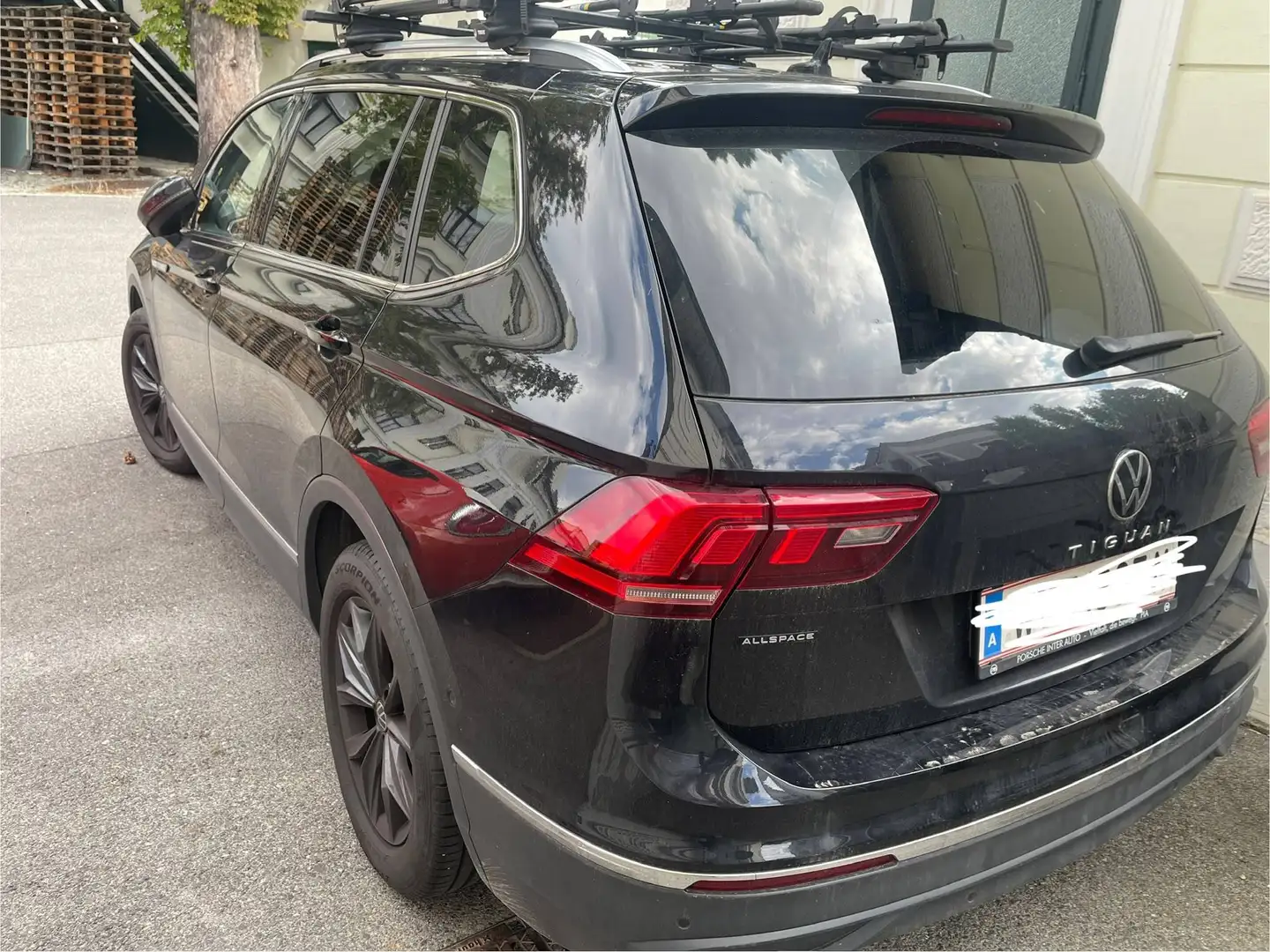 Volkswagen Tiguan Allspace Tiguan 2,0 TDI SCR DSG Allspace Life Life Schwarz - 2