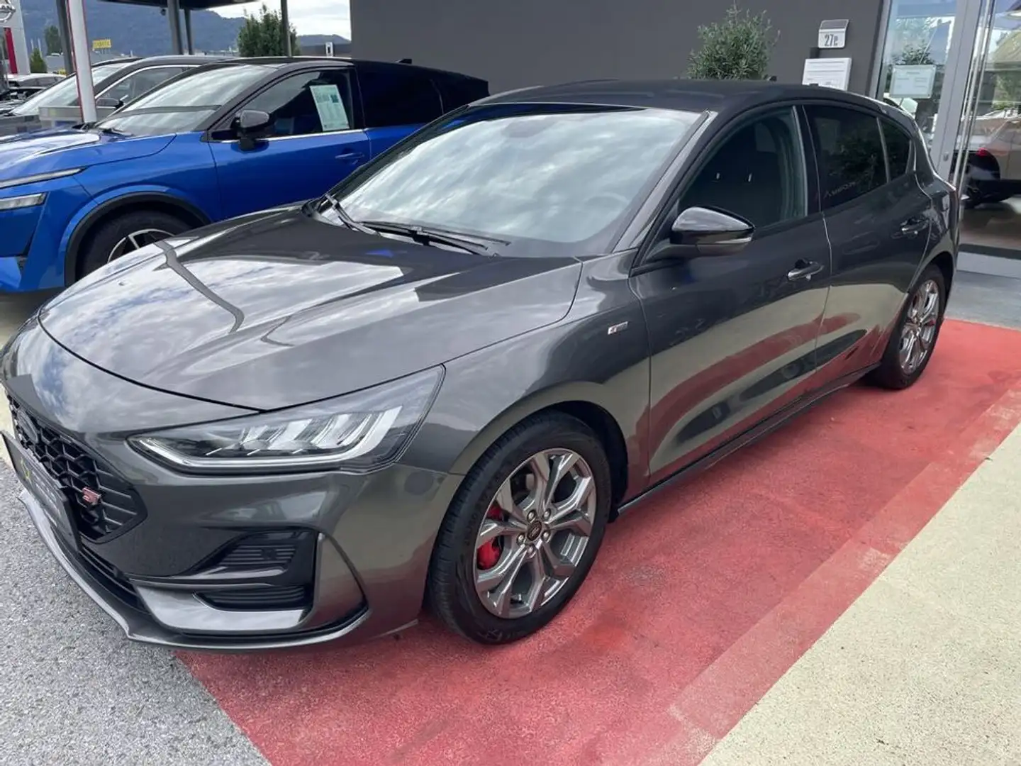 Ford Focus ST-Line 1,0 Style Grau - 1