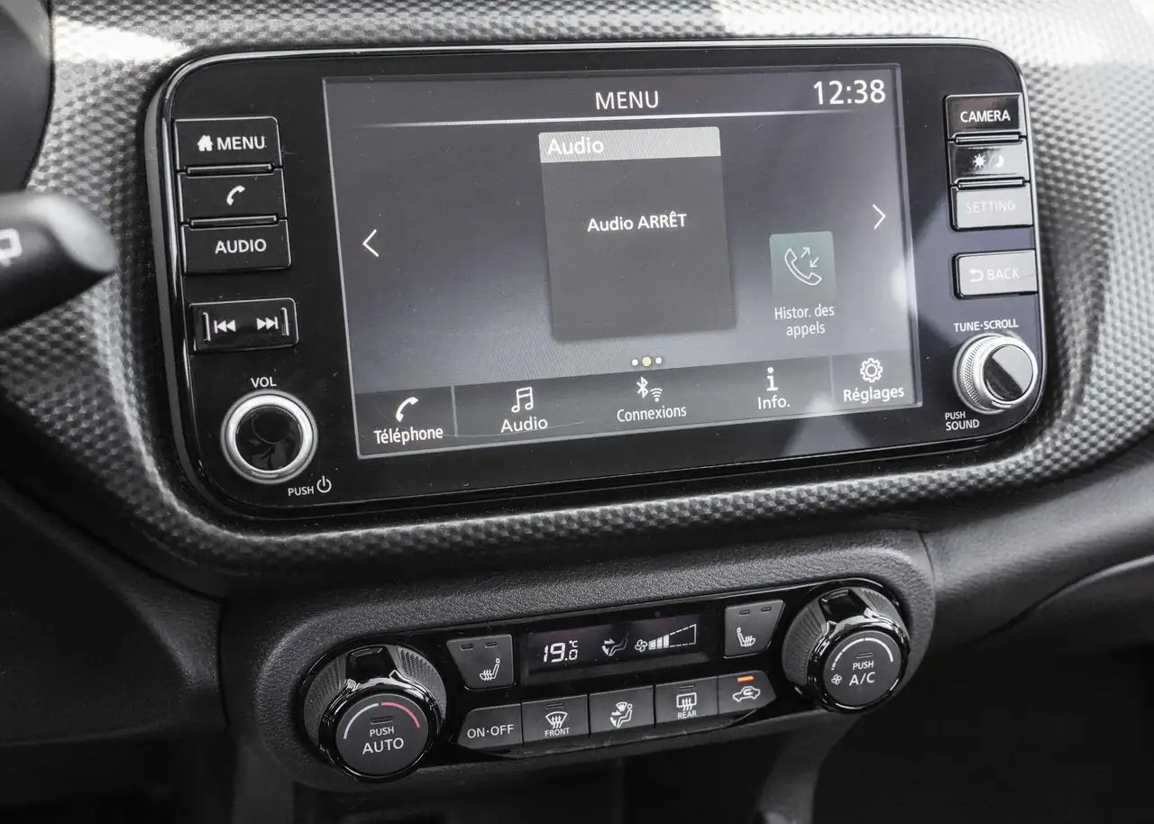 Nissan Kicks photo Nissan Kicks