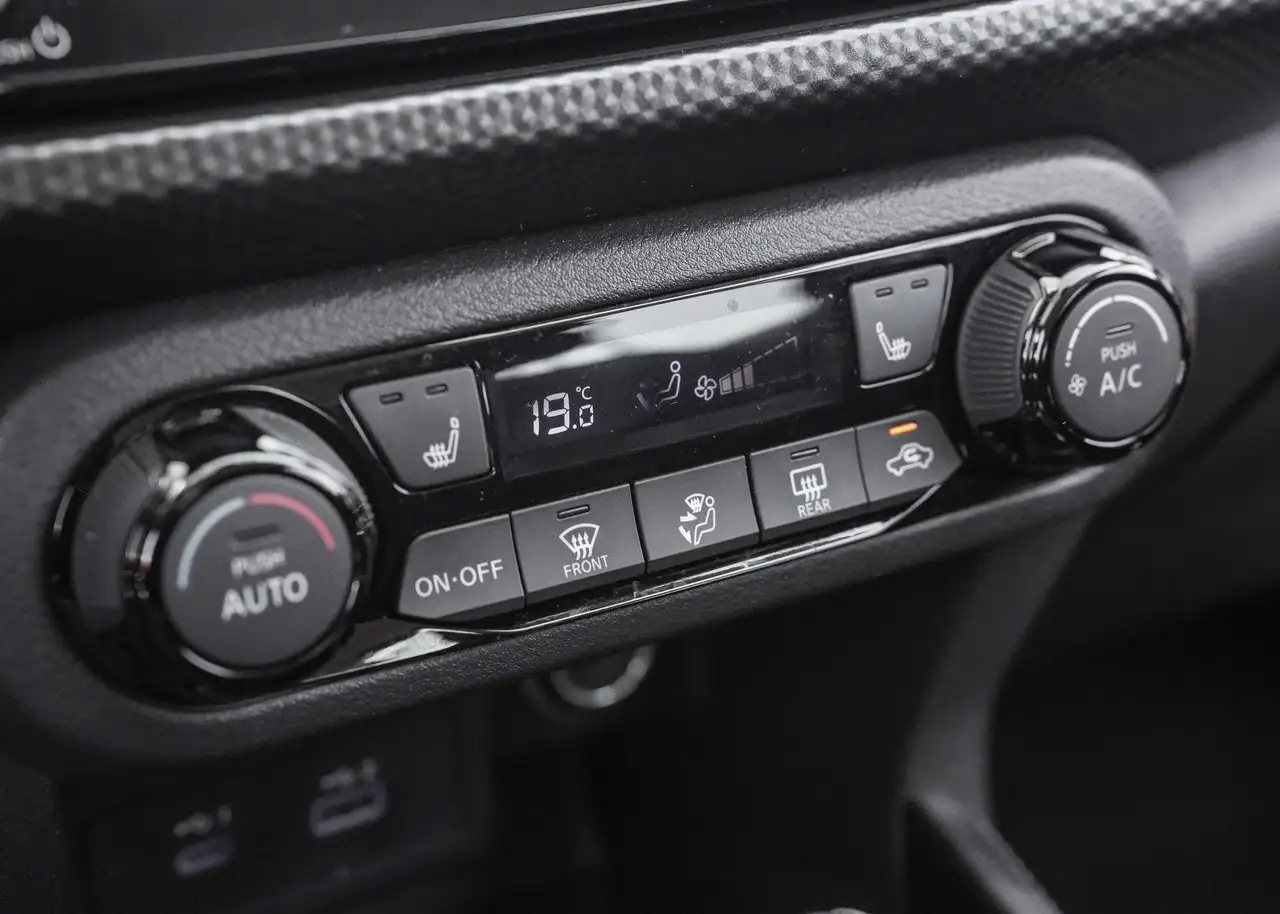 Nissan Kicks photo Nissan Kicks