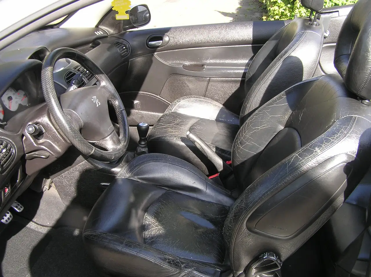 Peugeot 206 CC 2.0-16V 204 d km airco APK, foto 7