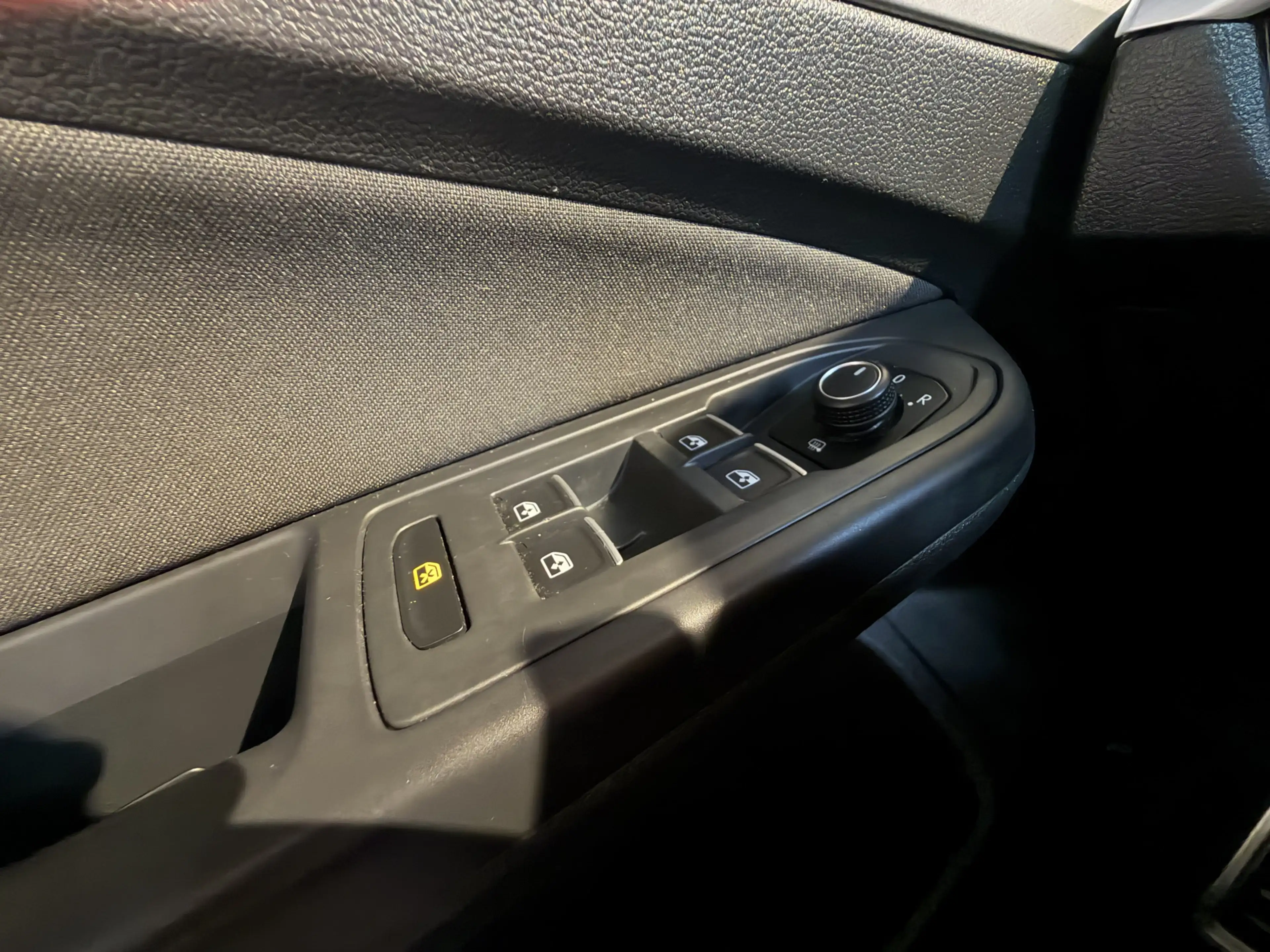 Volkswagen Golf 2.0 TDI Style AUTOMAAT | STOELVERWARMING | — photo 25