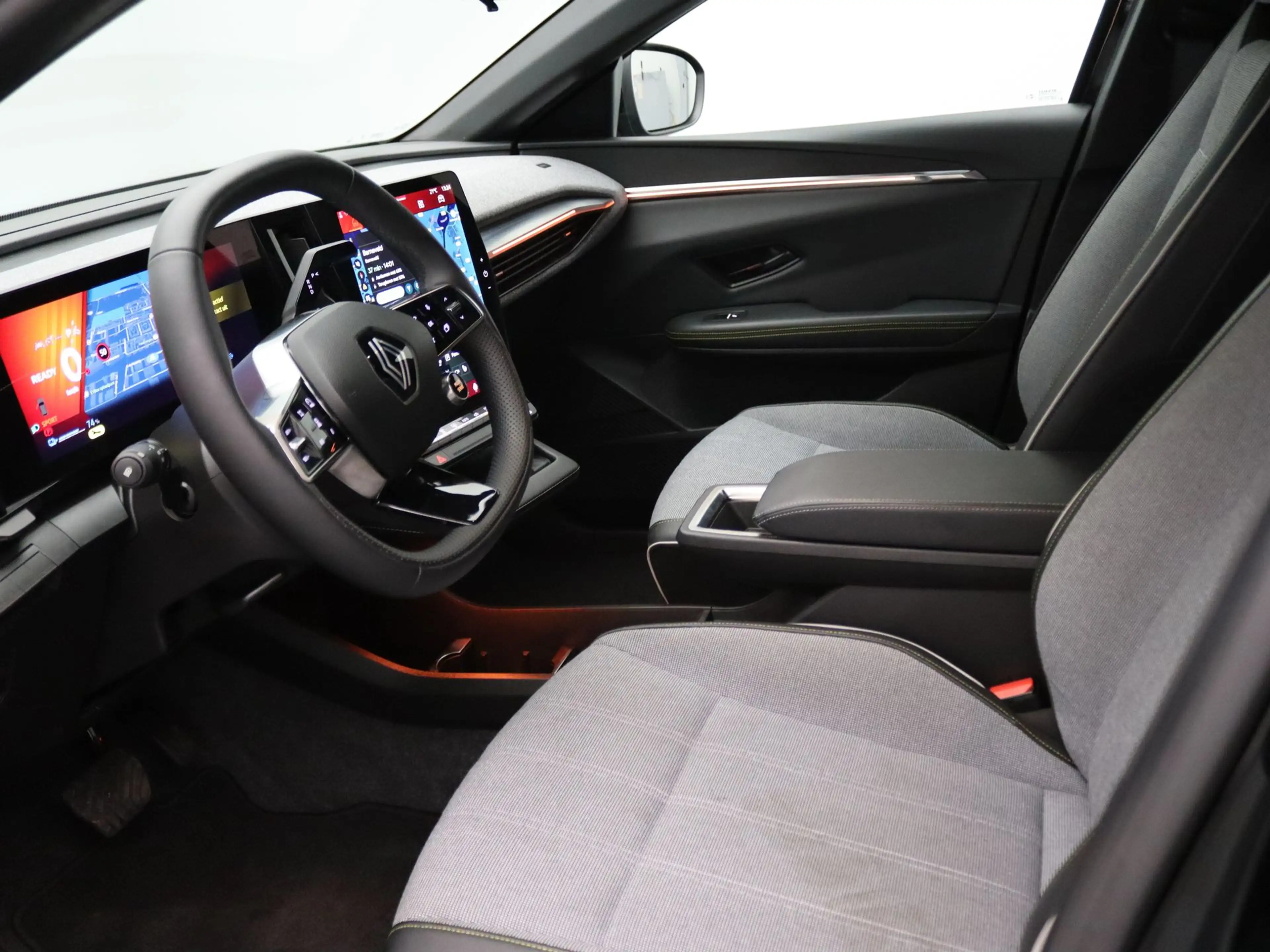 Renault Megane E-Tech comfort range techno 60 kWh Apple Carplay/Android — photo 4