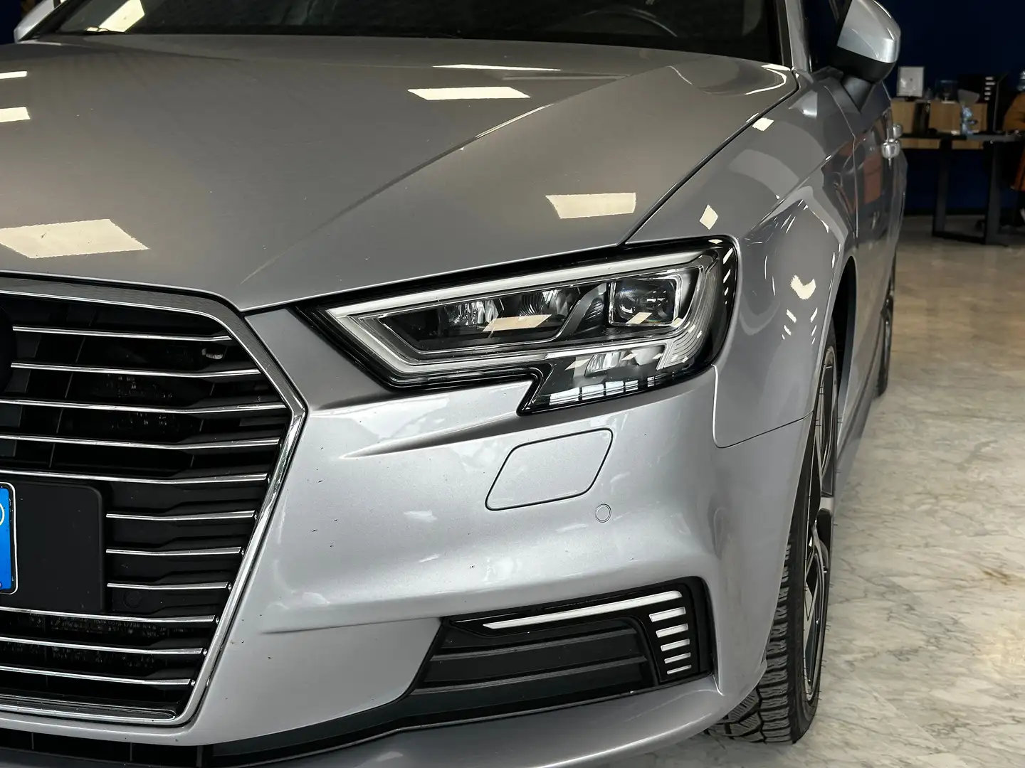 Audi A3 A3 SPB 30 TDI Business Advanced Gris - 1