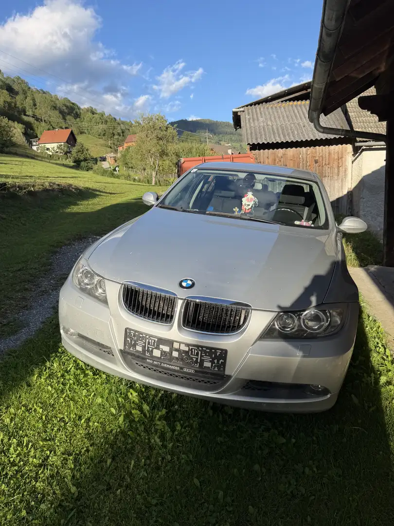 BMW 318 318d Österreich-Paket - 2