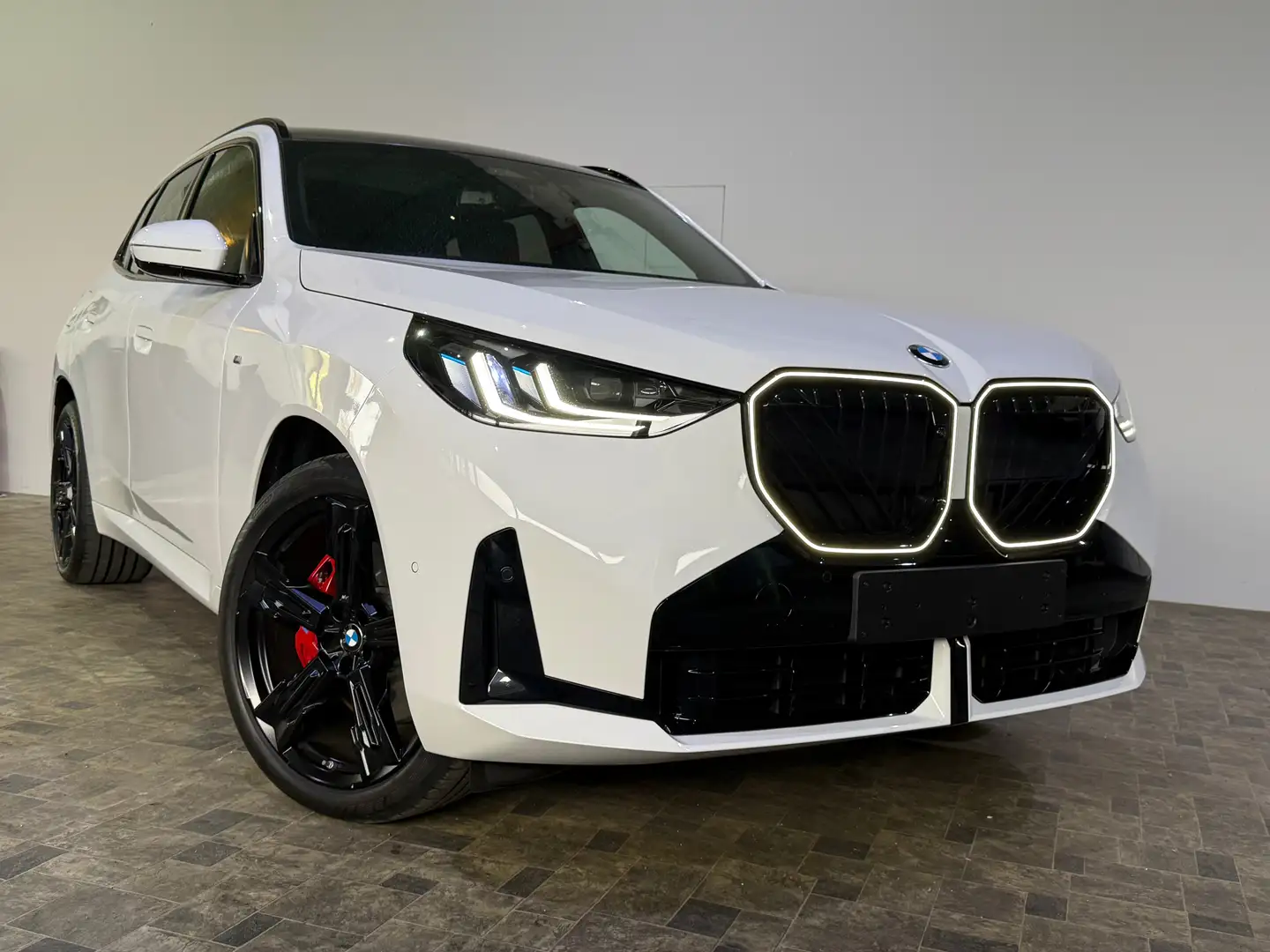 BMW X3 40 d xDrive M Sport Pro, Pano,21", K&K Weiß - 1