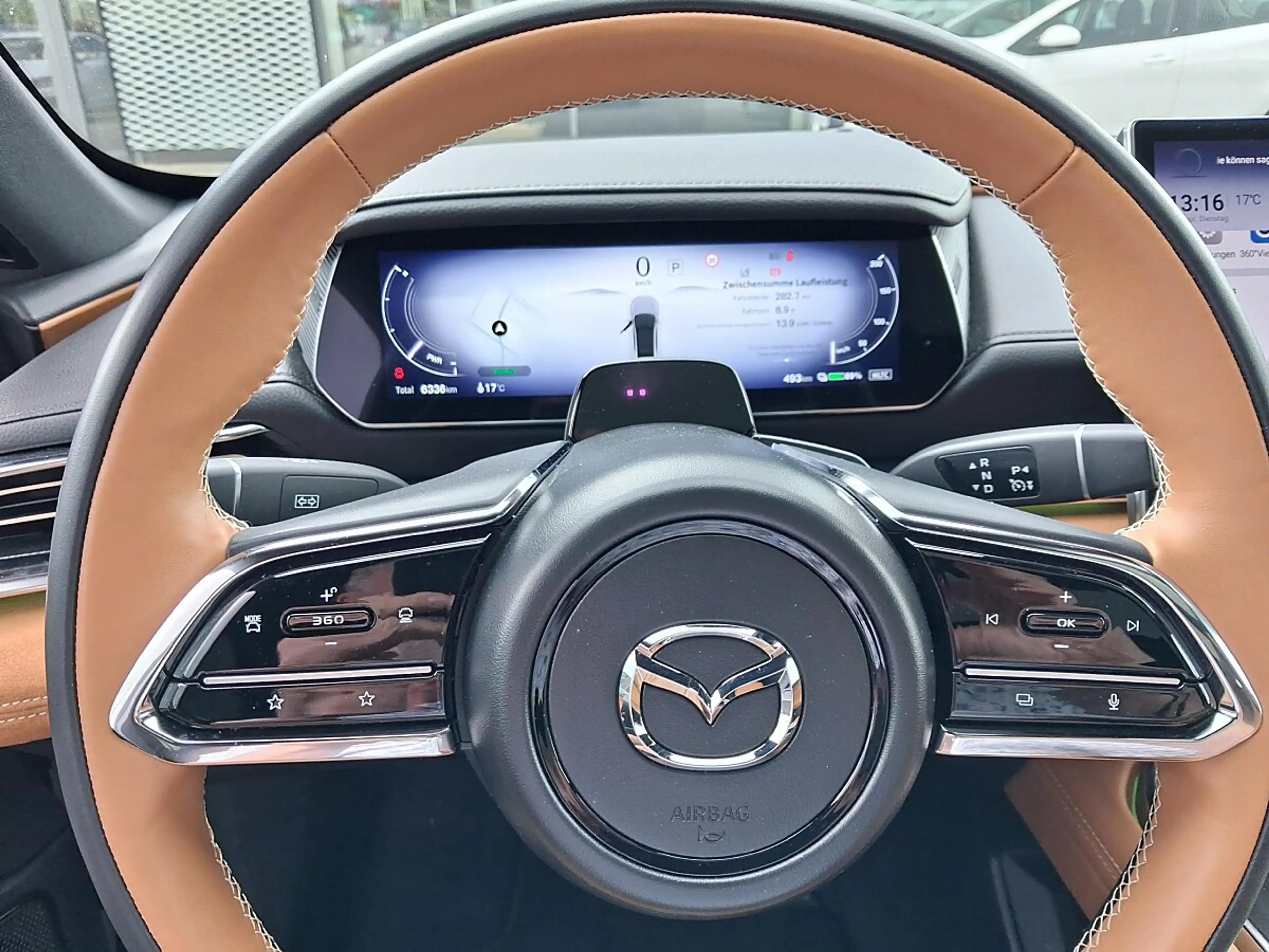 Mazda 6e Mazda6e 80kWh LR Takumi Plus — photo 8