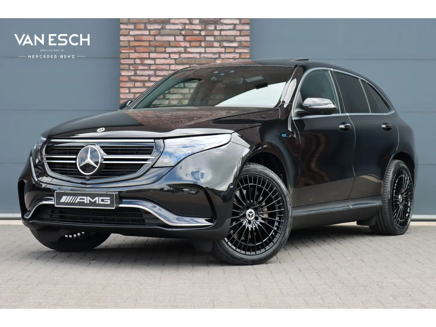 Mercedes-Benz EQC 400 4MATIC AMG Line 80 kWh | ex BTW €40.500,- | Schuif Nero - 1