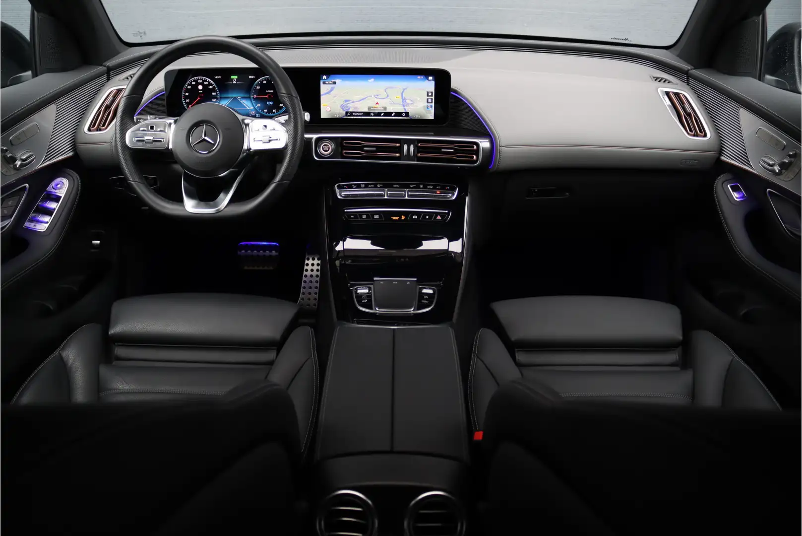 Mercedes-Benz EQC 400 4MATIC AMG Line 80 kWh | ex BTW €40.500,- | Schuif Nero - 2
