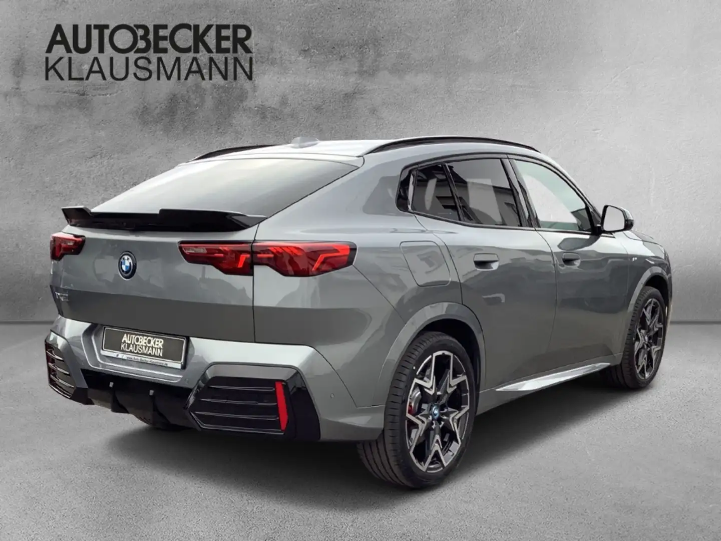 BMW X2 xDrive30 JUBILÄUMSANGEBOT Grau - 2