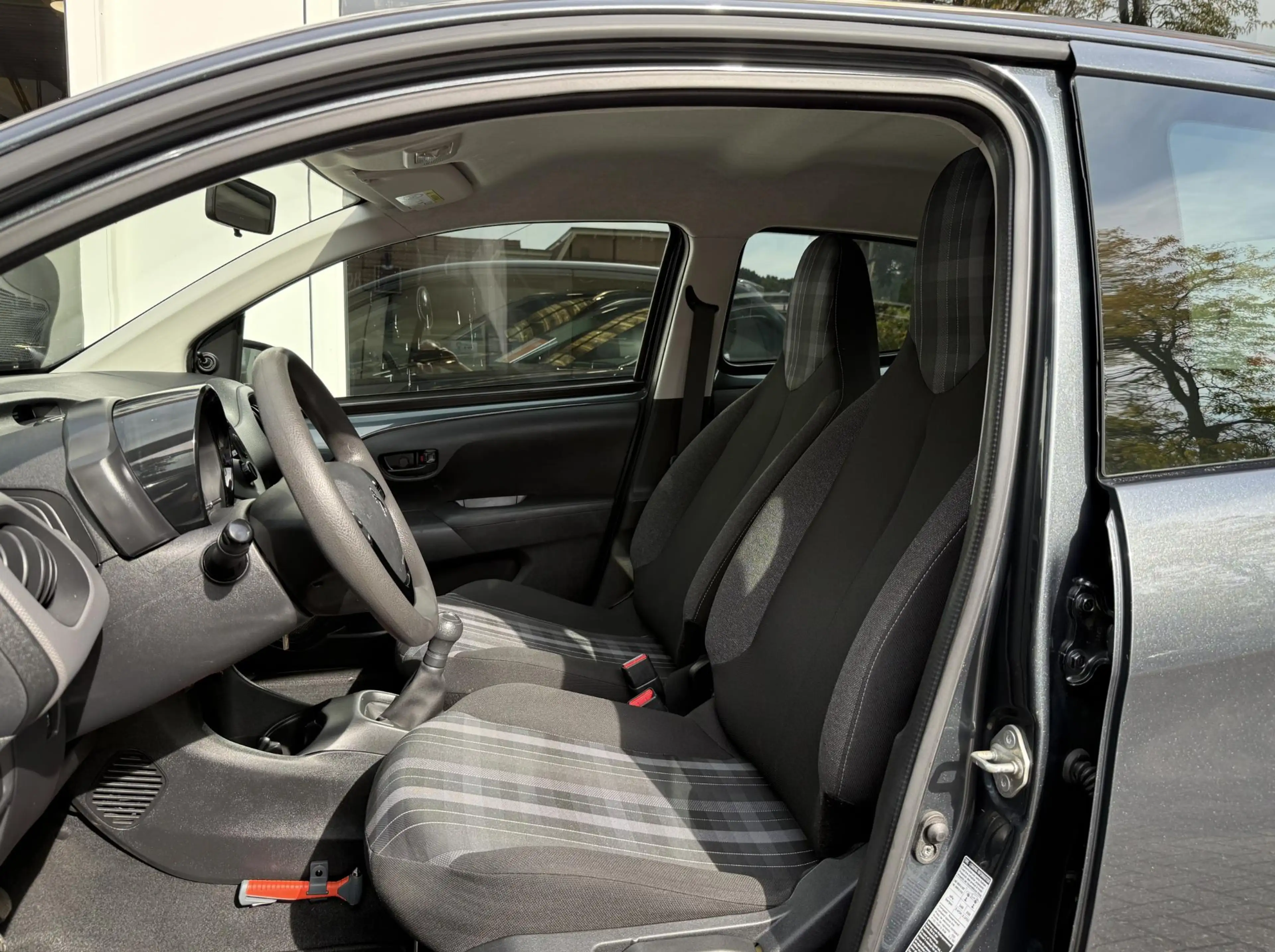 Peugeot 108 1.0 e-VTi Active 5-drs |Airco|Bluetooth|LED| — photo 4
