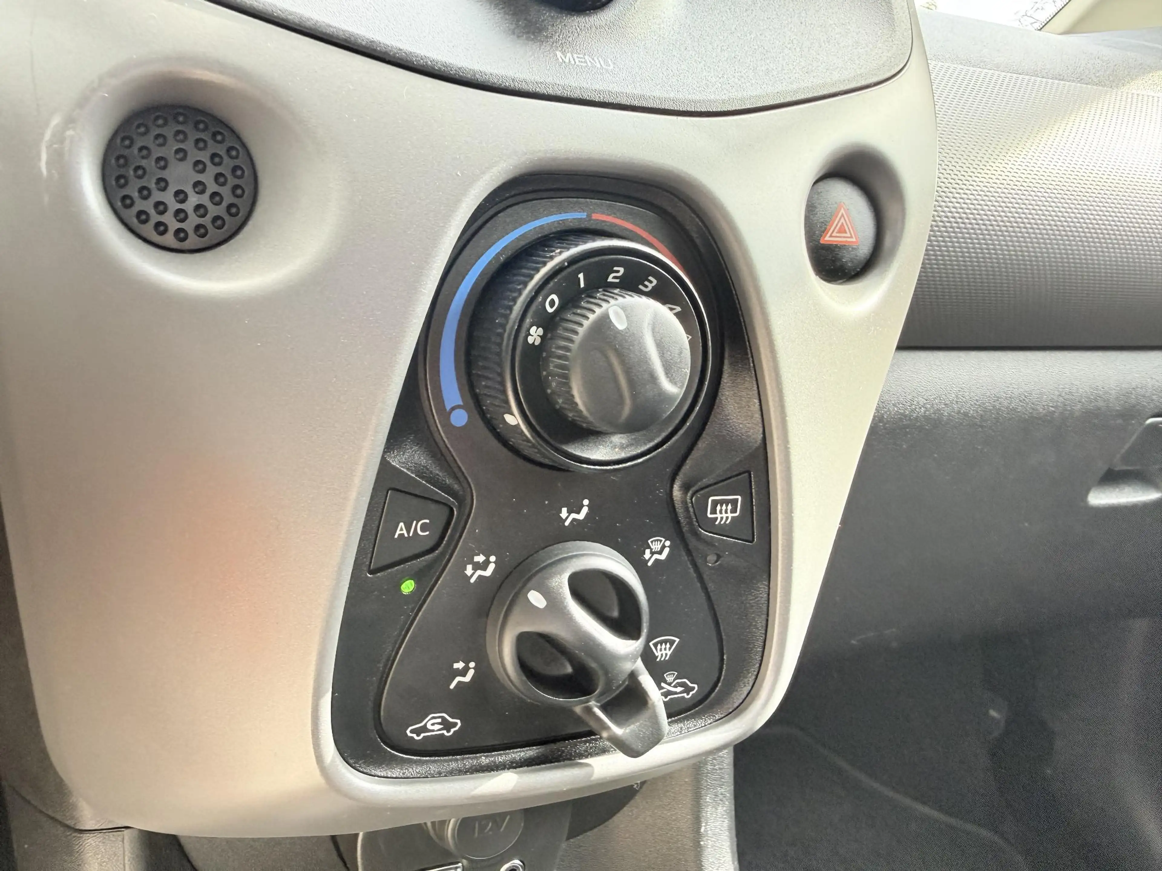 Peugeot 108 1.0 e-VTi Active 5-drs |Airco|Bluetooth|LED| — photo 18