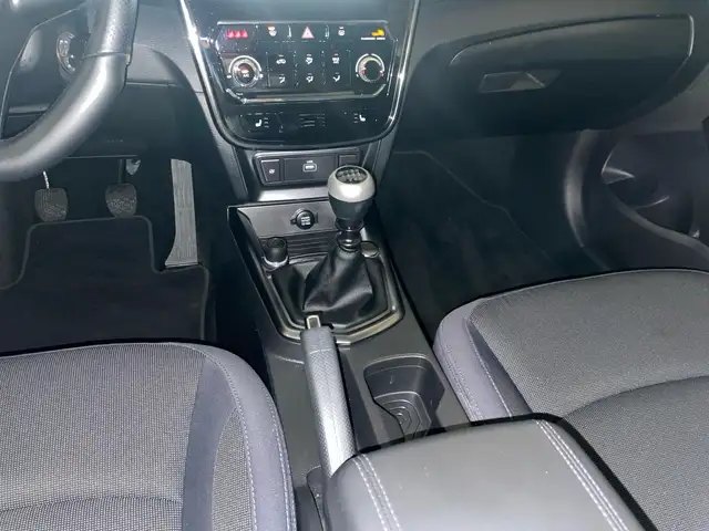KGM Tivoli view 10