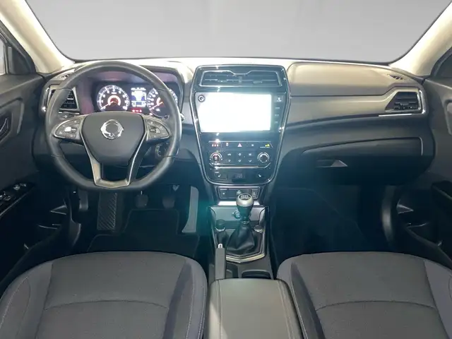 KGM Tivoli view 5