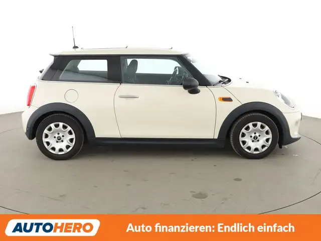 Mini Hatch view 7