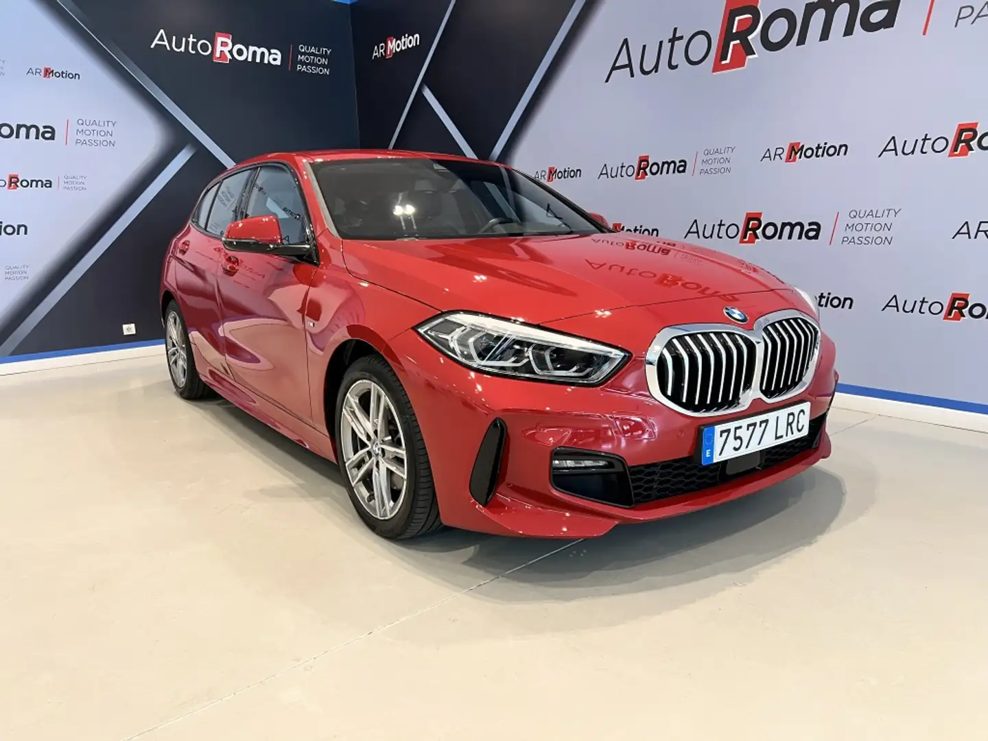 BMW 118 118dA M Sport Rojo - 1